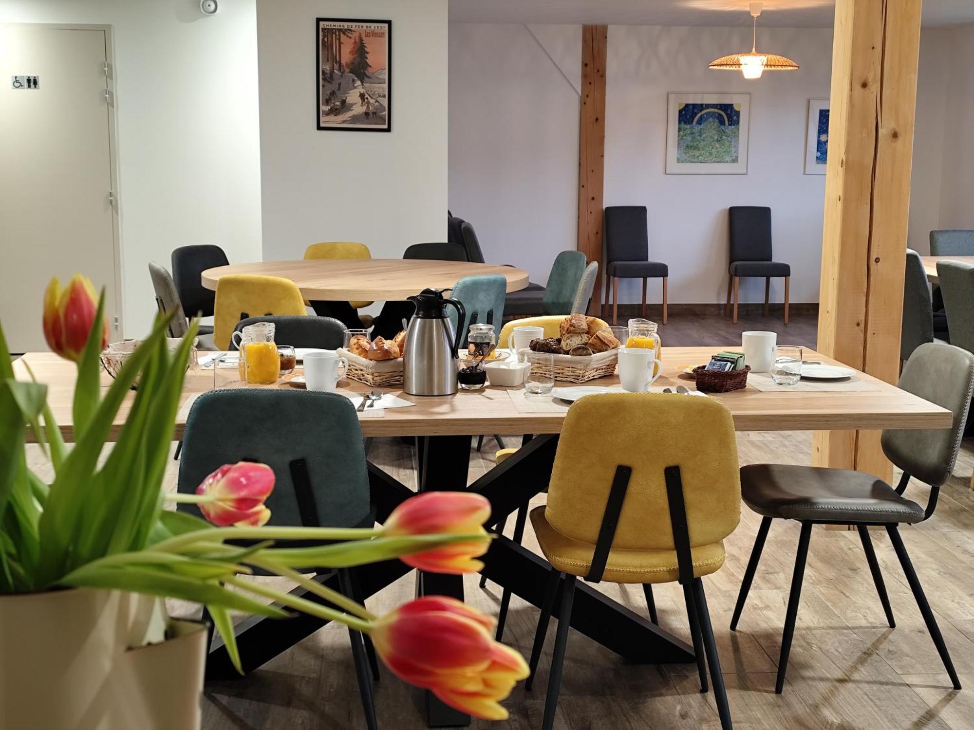 Chambres D'Hotes Hebergement F.Mathieu Saint-Maurice-sur-Moselle Rom bilde